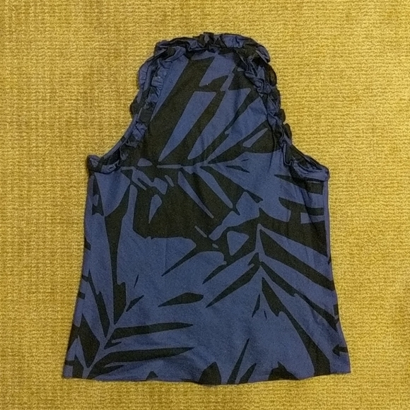 Express Sleeveless Ruffle Tank - Picture 3 of 4